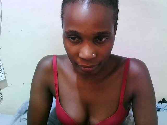pritty-amber webcam