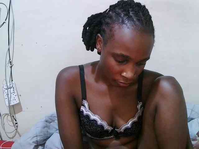 pritty-amber webcam