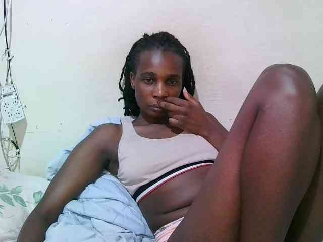 pritty-amber webcam