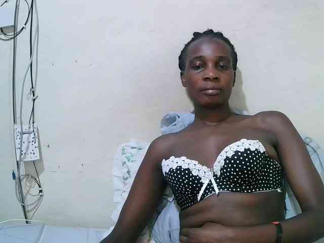pritty-amber webcam