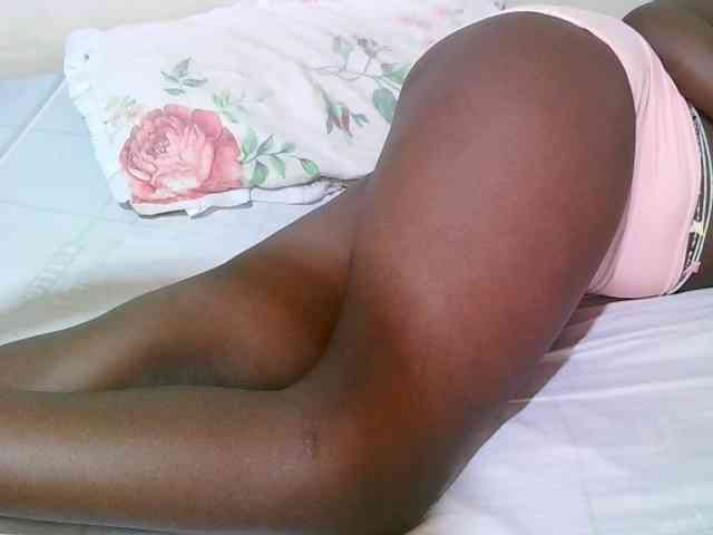 pritty-amber webcam