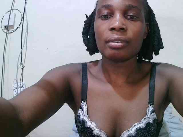 pritty-amber webcam