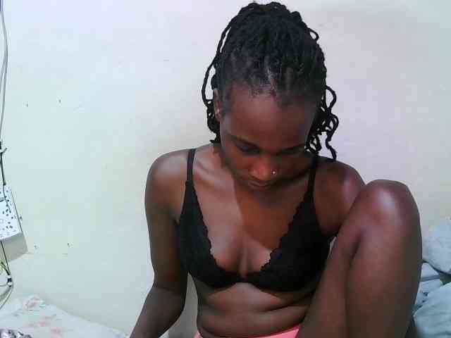 pritty-amber webcam