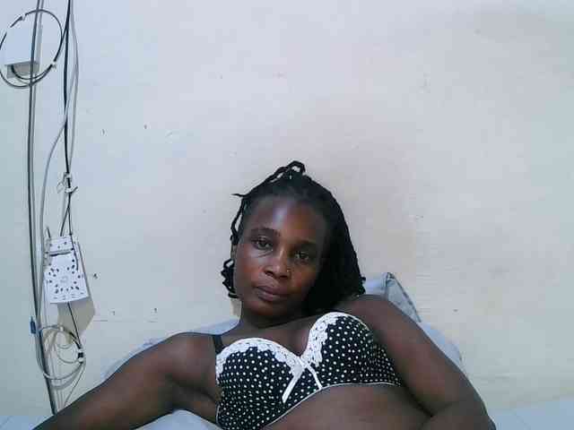 pritty-amber webcam