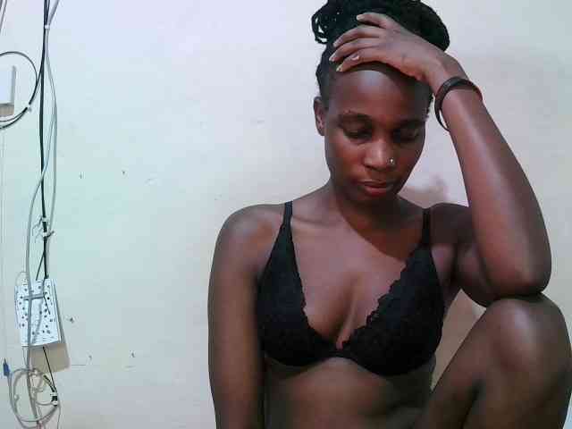 pritty-amber webcam