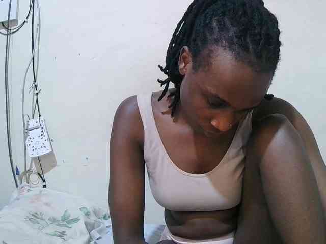pritty-amber webcam