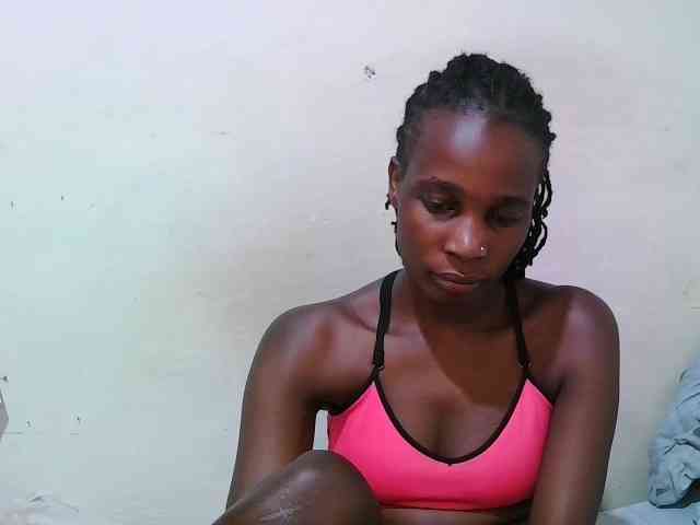 pritty-amber webcam