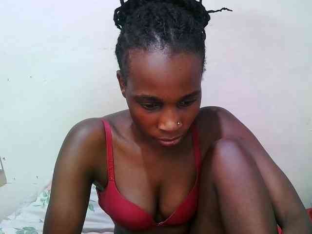 pritty-amber webcam