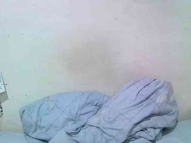 pritty-amber webcam