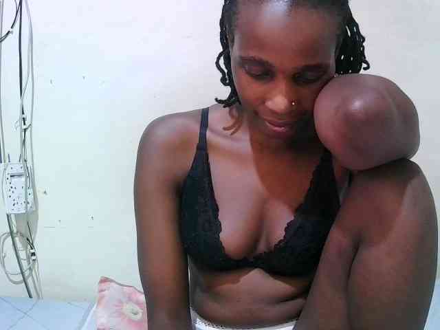pritty-amber webcam