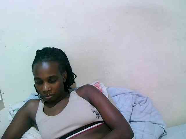 pritty-amber webcam