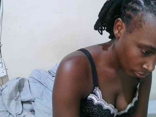 pritty-amber webcam