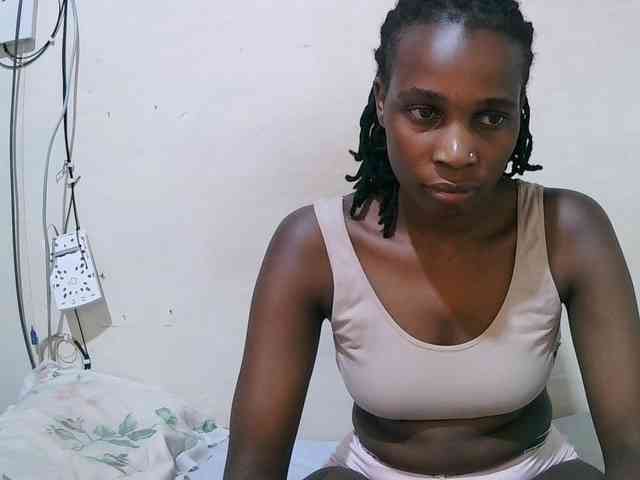 pritty-amber webcam