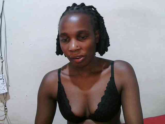 pritty-amber webcam