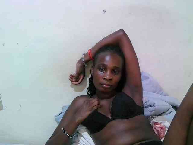pritty-amber webcam