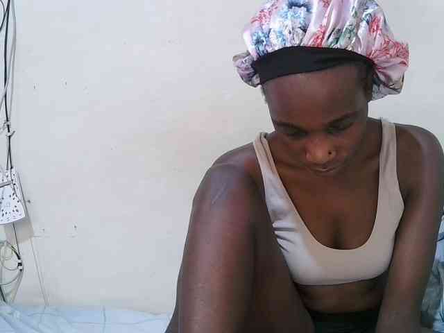 pritty-amber webcam
