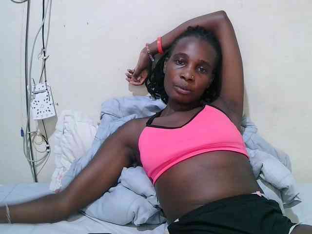 pritty-amber webcam