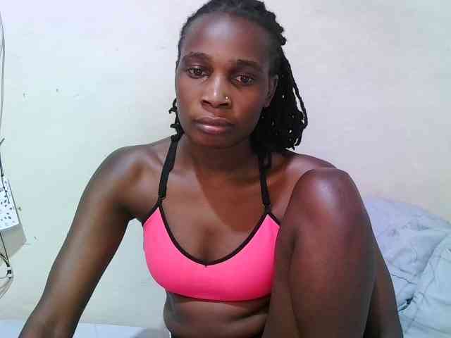 pritty-amber webcam