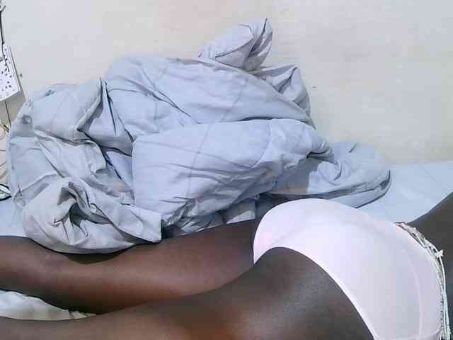 pritty-amber webcam