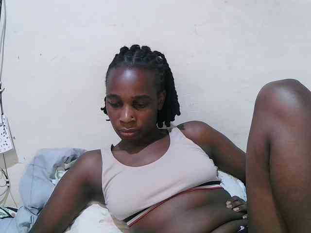 pritty-amber webcam