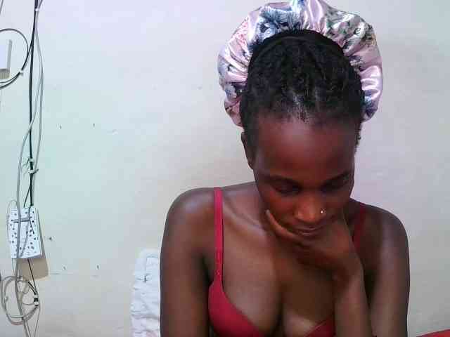 pritty-amber webcam