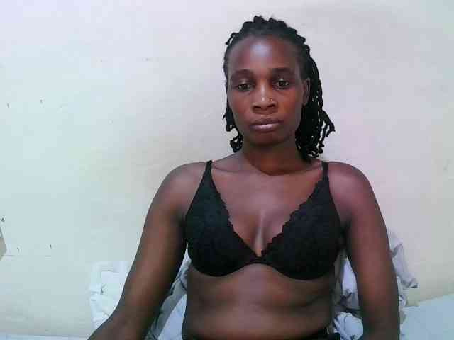 pritty-amber webcam