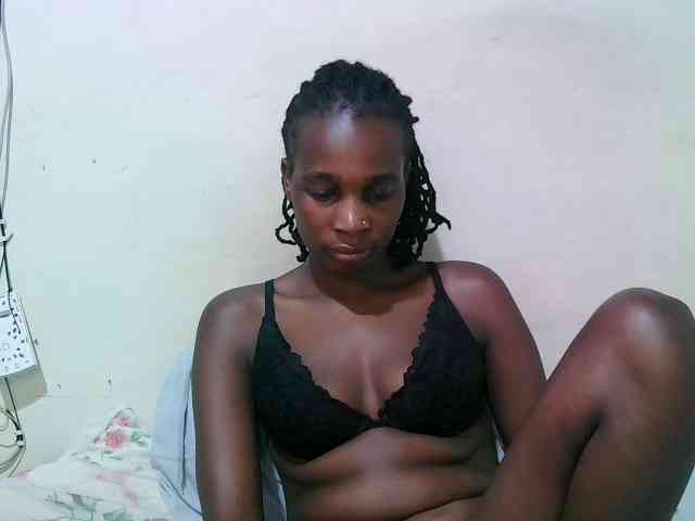 pritty-amber webcam