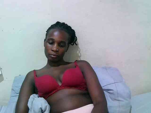 pritty-amber webcam