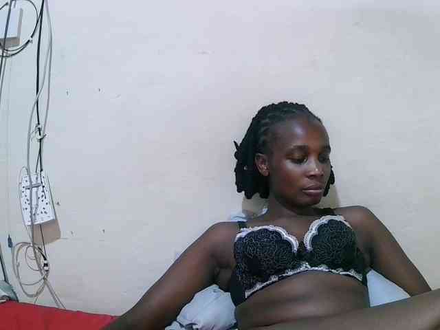 pritty-amber webcam