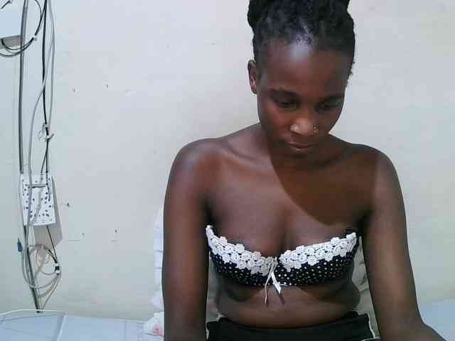 pritty-amber webcam