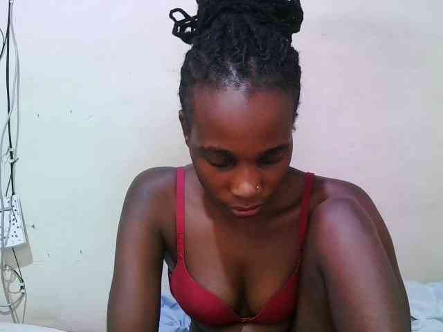 pritty-amber webcam