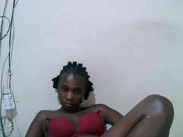 pritty-amber webcam