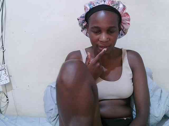 pritty-amber webcam