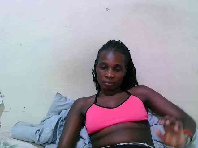pritty-amber webcam