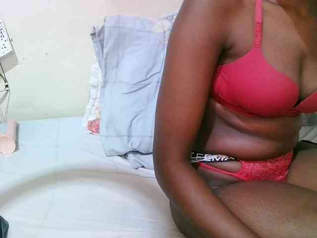 pritty-amber webcam