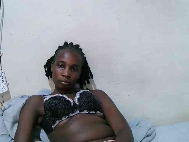 pritty-amber webcam