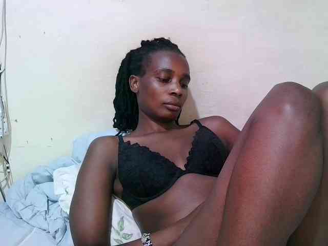 pritty-amber webcam