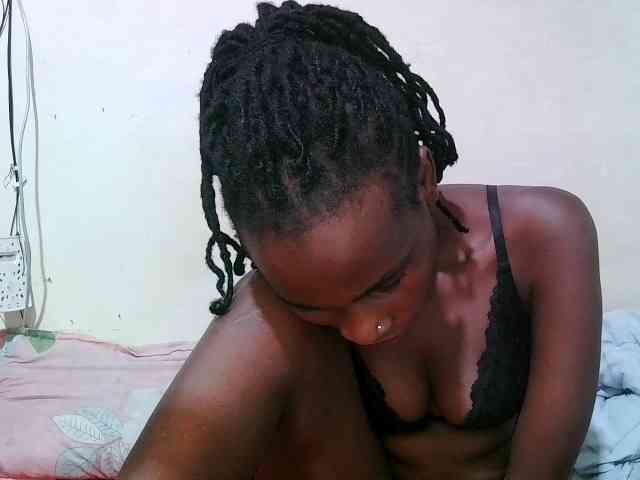 pritty-amber webcam