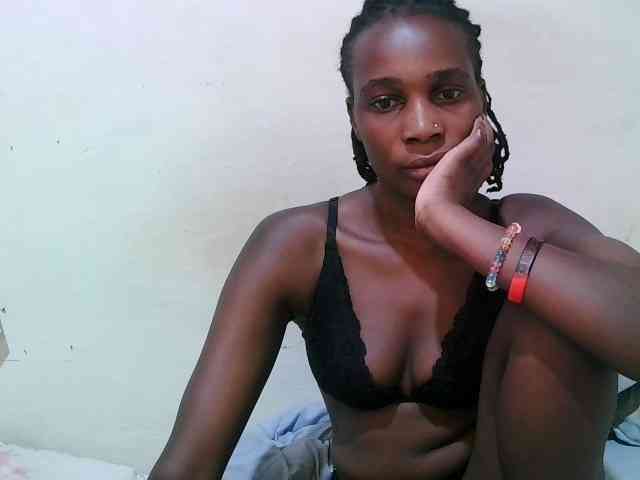 pritty-amber webcam