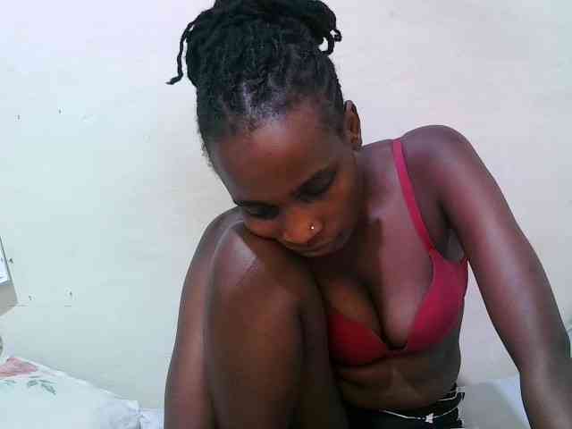 pritty-amber webcam