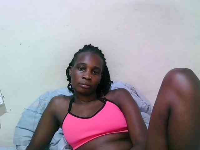 pritty-amber webcam