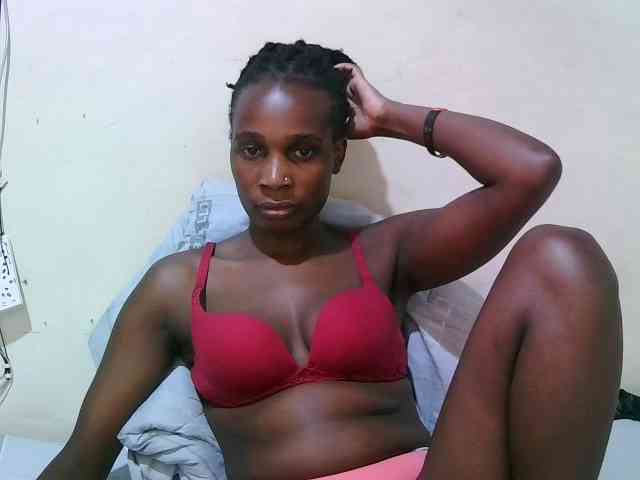 pritty-amber webcam