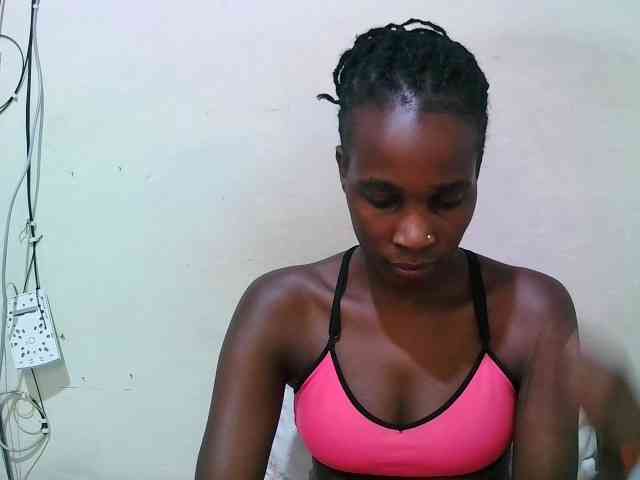 pritty-amber webcam