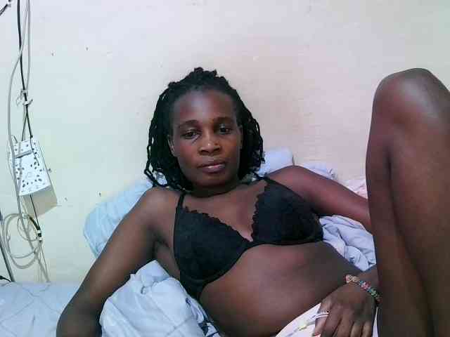 pritty-amber webcam