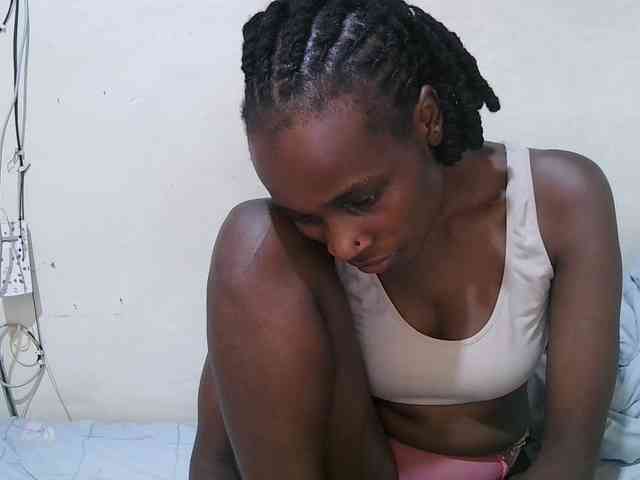 pritty-amber webcam