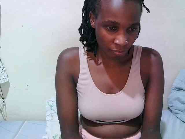 pritty-amber webcam