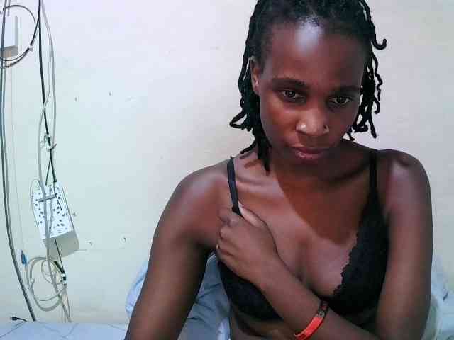 pritty-amber webcam