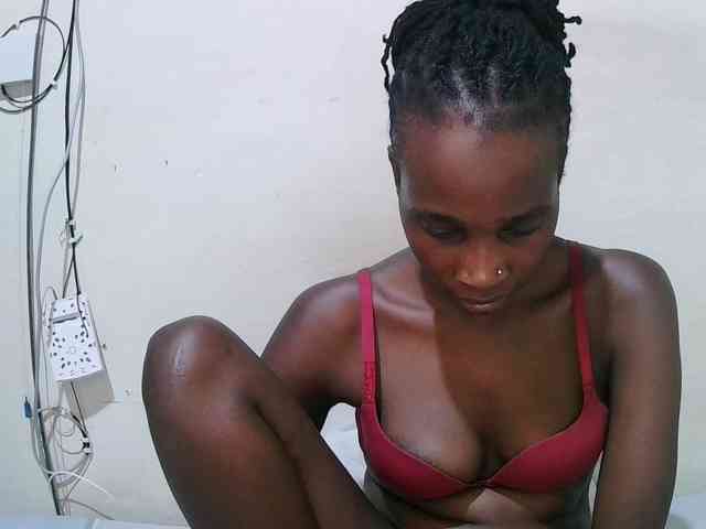 pritty-amber webcam