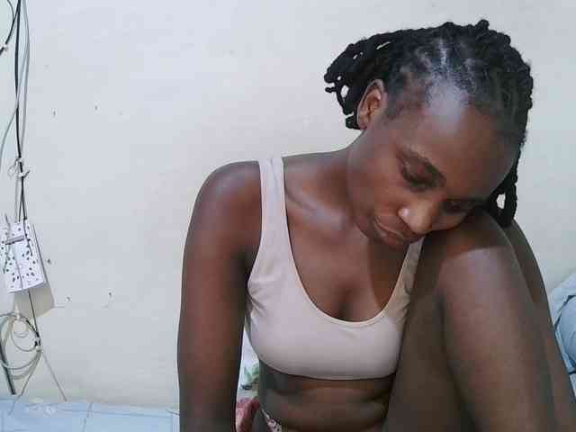 pritty-amber webcam