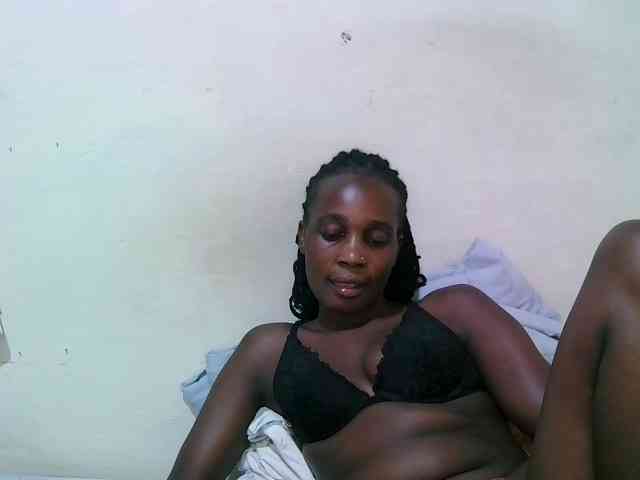 pritty-amber webcam